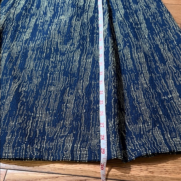 Eva Mendes-NY&Co Blue High-Waist Textured Skirt with Belt & Pockets - Picture 7 of 8